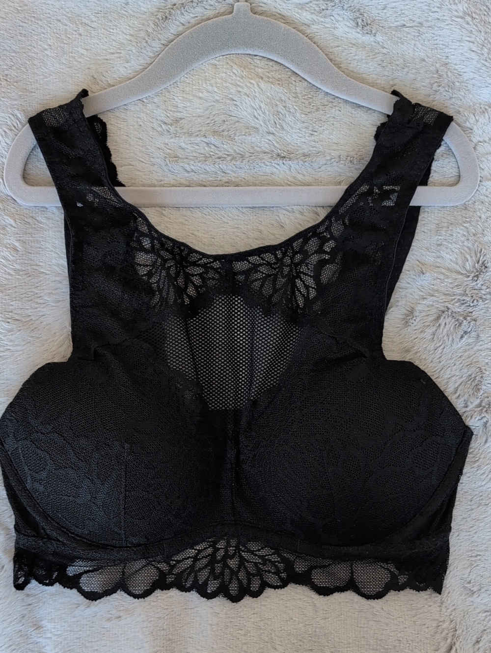 Black Lace Underwire Cropped Top